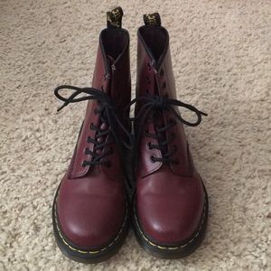 Doc martens burgundy